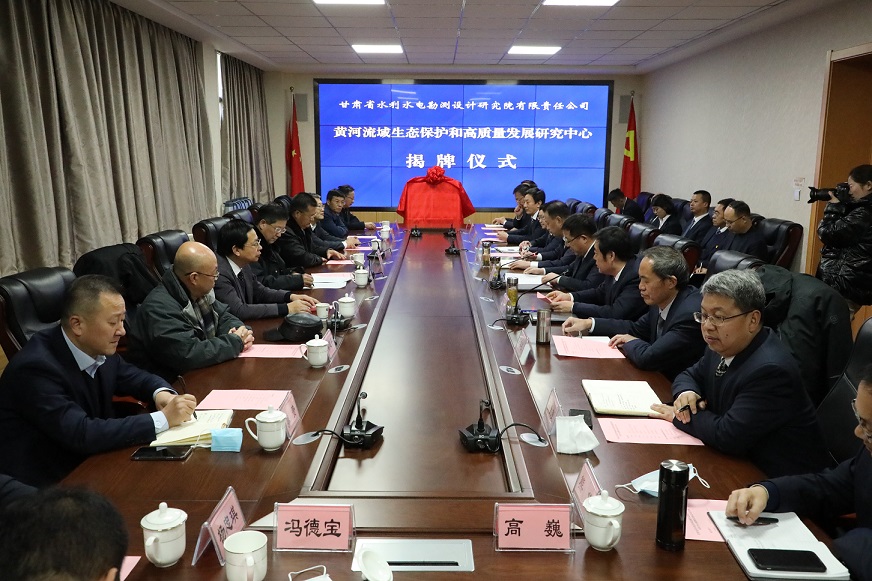 1611198653561024204.jpg 9I3A7735.jpg